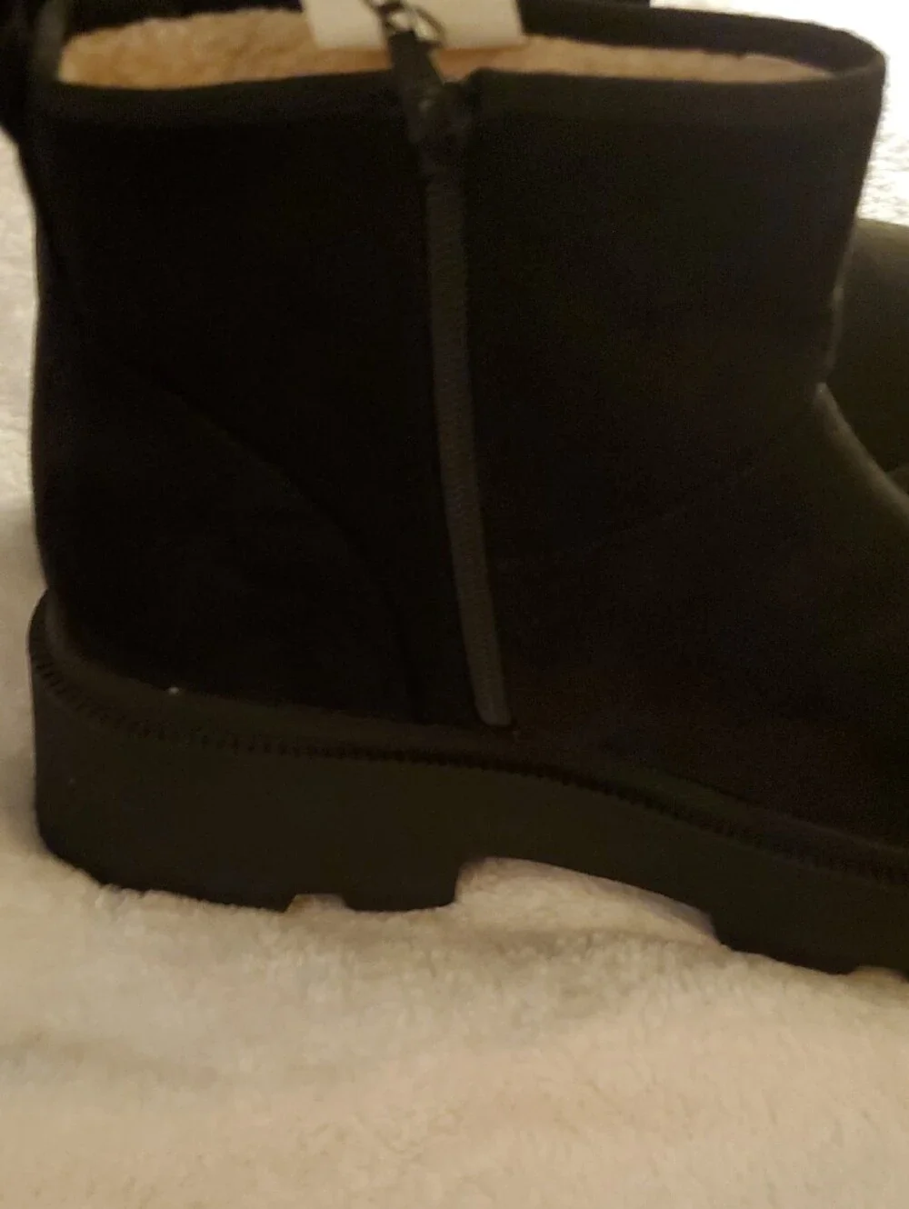 Universal Thread Black Rowland Women's Winter Ankle Faux Suede Boots Size 12 NWT